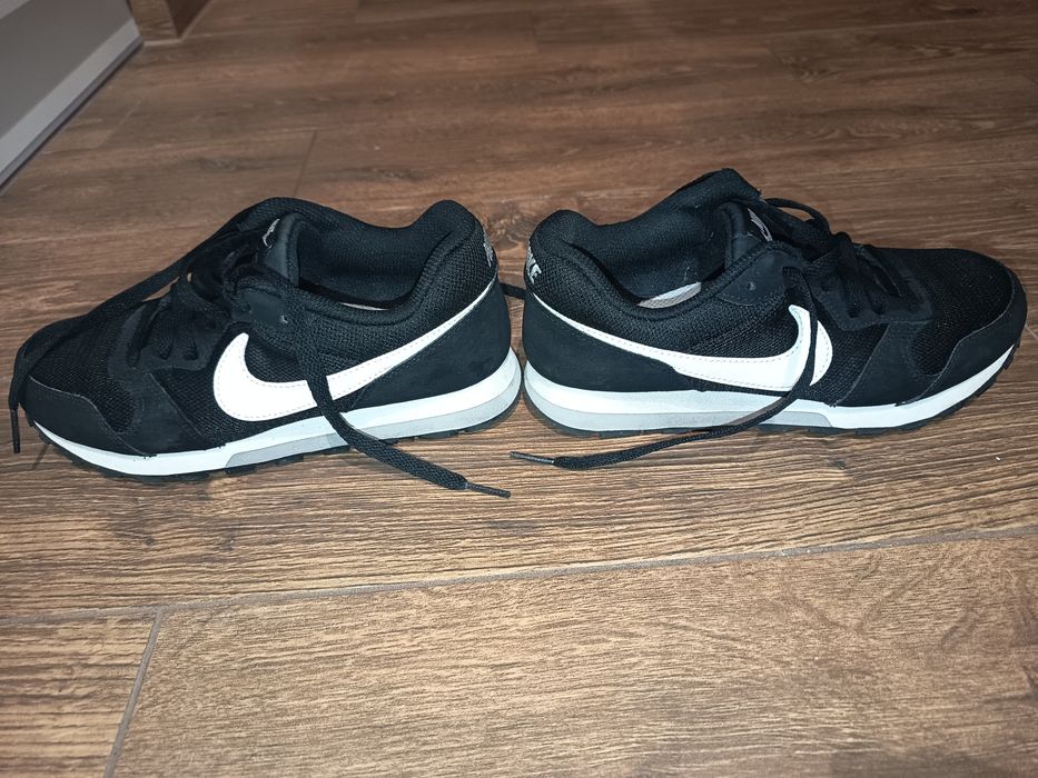 Buty sportowe Nike - 36 - 23cm