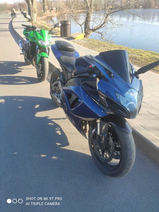 Продаж Сузукі джиксер к7 600