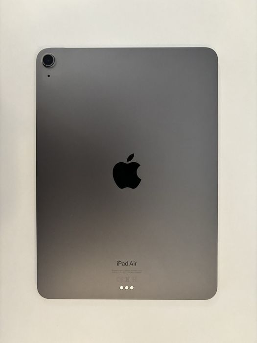 iPad Air 5. generacji, 64 GB, Wi-fi