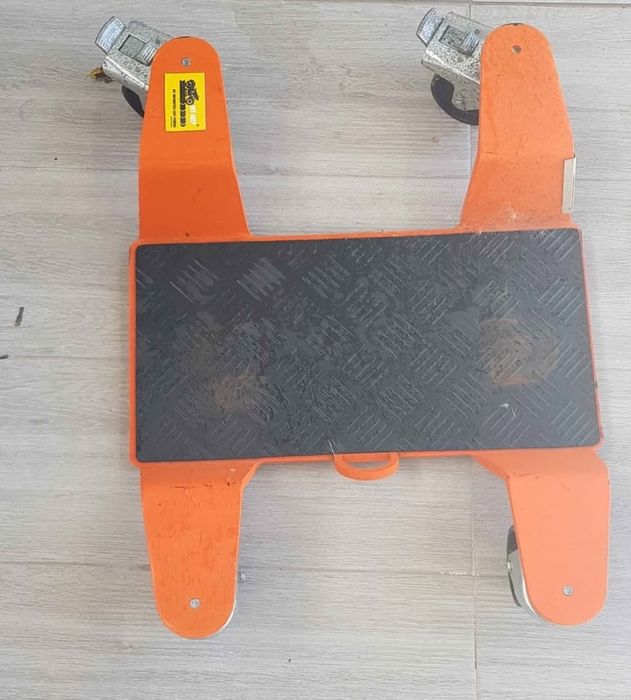 Base deslizante para estacionamento