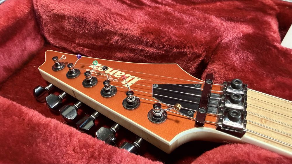 Vendo Ibanez prestige RG652 AHMS OMF made in japan