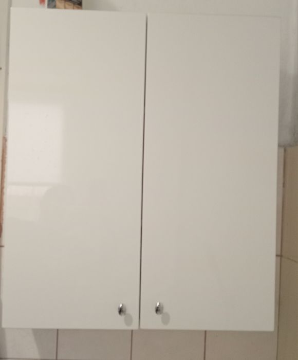 ванний гарнитур белий лакирований