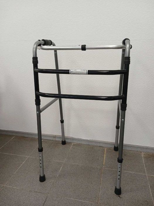 Ходунки шагающие для взрослых, для пожилых, инвалидов новые