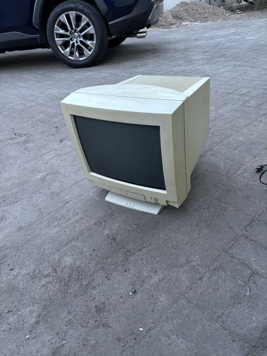 Monitor Apple Multiple Scan 1705 – retro