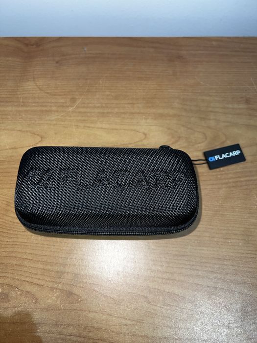 Etui ochronne Flacarp (sztywne)