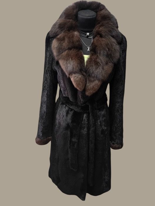 Mink. Дл 100см. Норковая шуба с соболем. Натуральная шуба