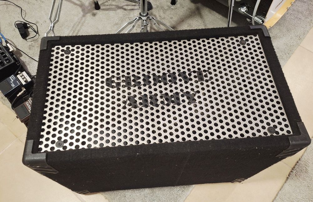 Coluna para Baixo com Eminence delta LFA 12" 500w 8 ohm  + caixa extra