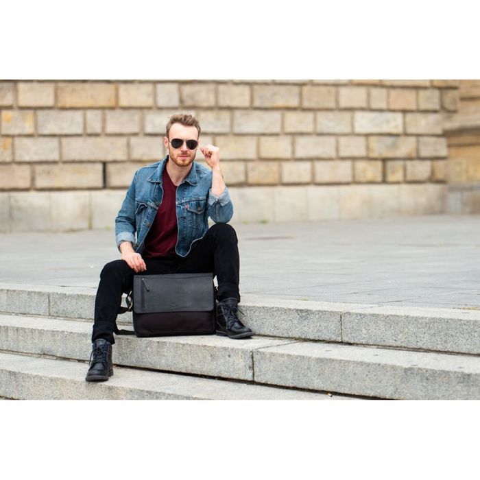 Czarna torba studencka męska na ramię Paolo Peruzzi T-20-BL