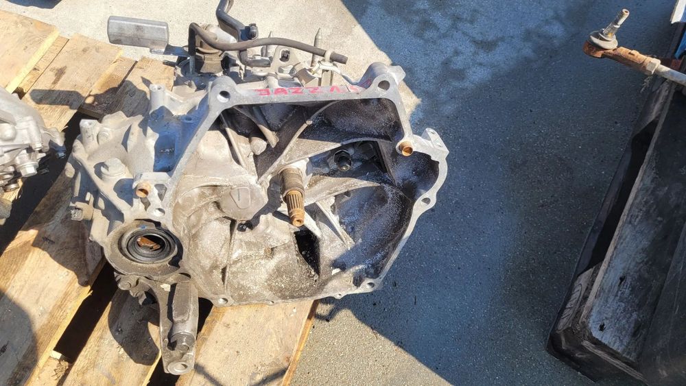 Skrzynia biegów Nissan Micra K13 1,2 12V 2011r 5-bieg manual JH3195