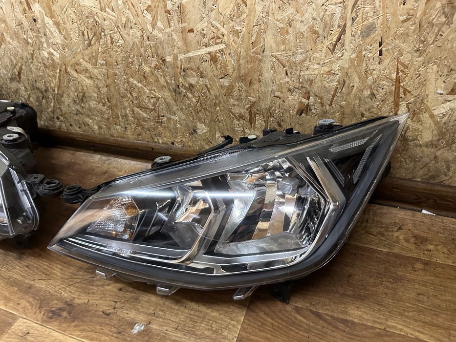 Передні фари LED Seat Ibiza 5 Сеат Ібіца 5 2017- ціна за одну