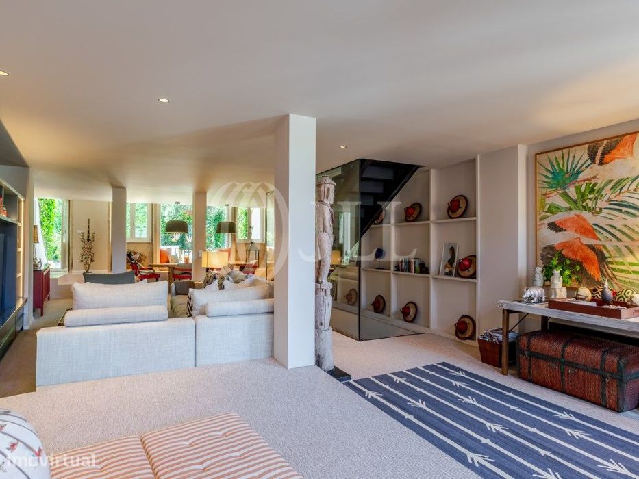 Moradia T4 com jardim, na Foz Velha, Porto