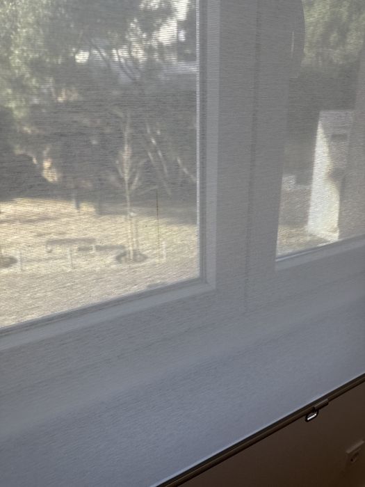 Estores de correr brancos. Skogsklover.