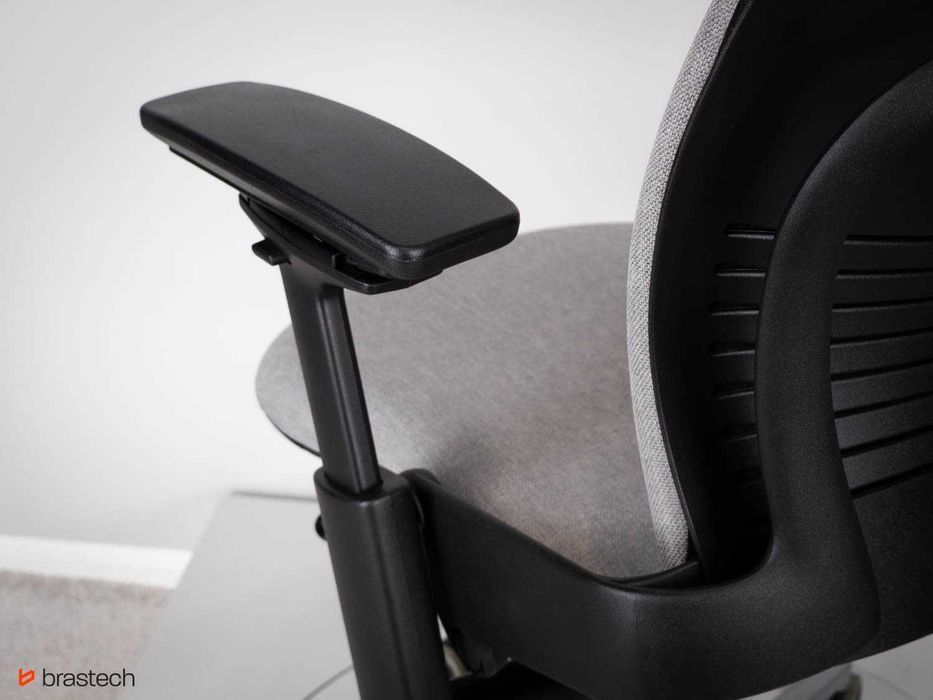 Fotel biurowy Steelcase Leap V2