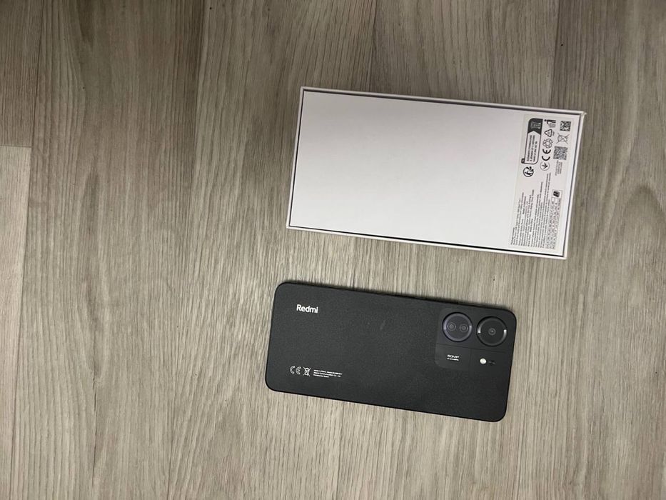 Продаю Redmi Note 13c 256 Gb