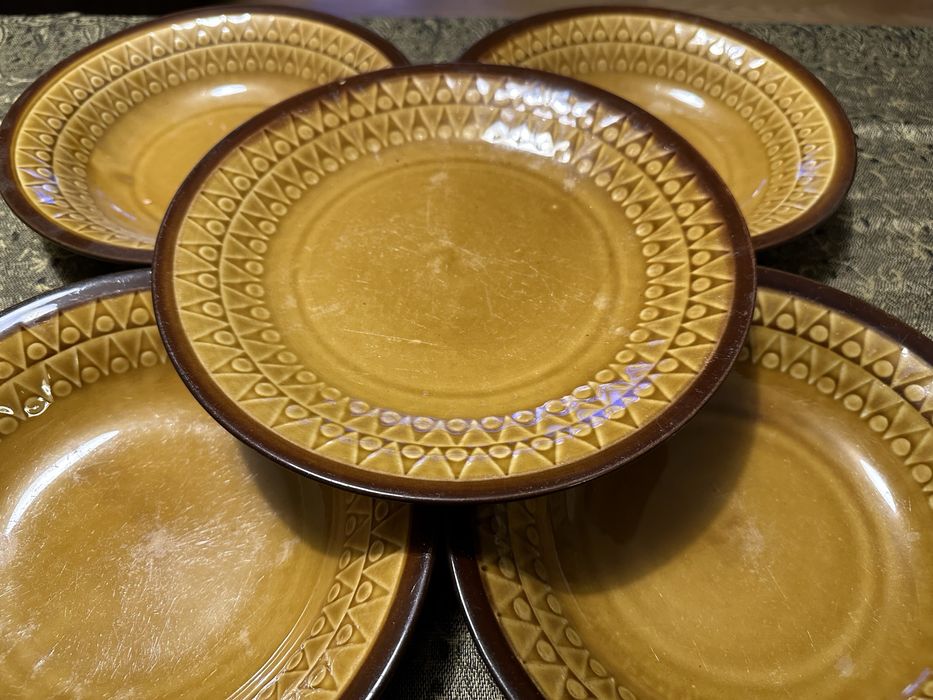 Chdziezż 4 głębokie talerze i 1 płaski obiadowe