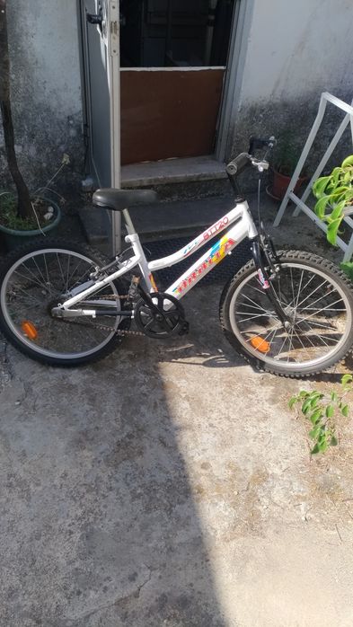 Bicicleta Infantil Marca Órbita  Modelo   BTT 20 com estrutura robusta