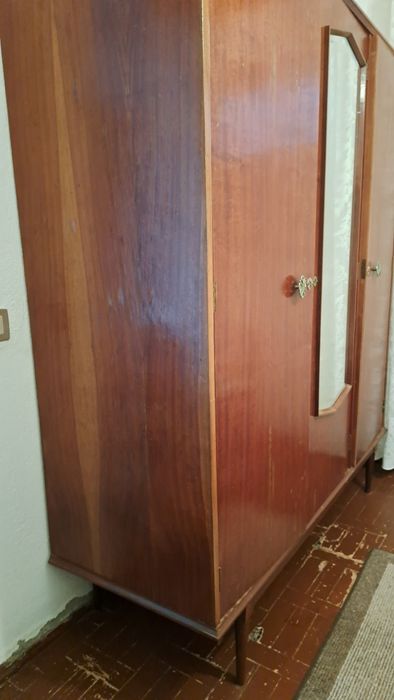 Mobilia clássica de quarto