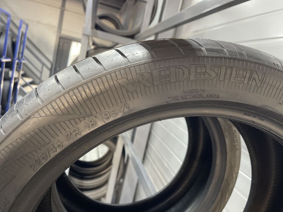 Літні шини 225/45r18 Vredestein. Ціна 2500грн/шт