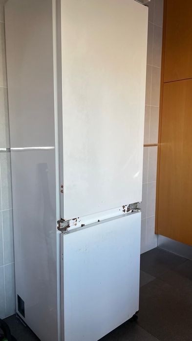 Frigorífico de encastrar Whirlpool
