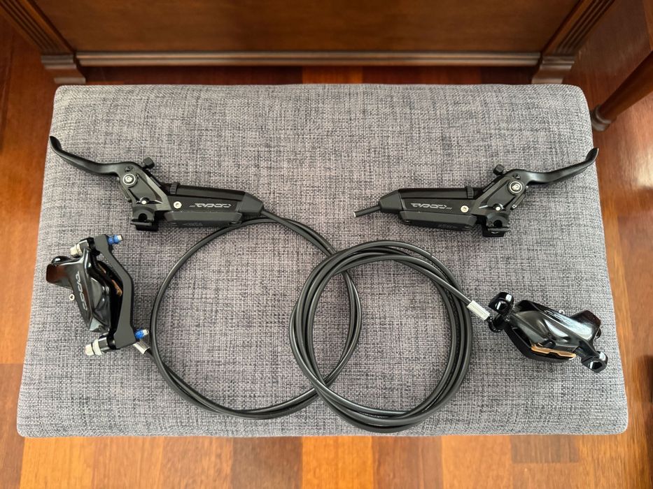 SRAM CODE SILVER STEALTH komplet hamulce 4 tł Shimano Hope Trickstuff