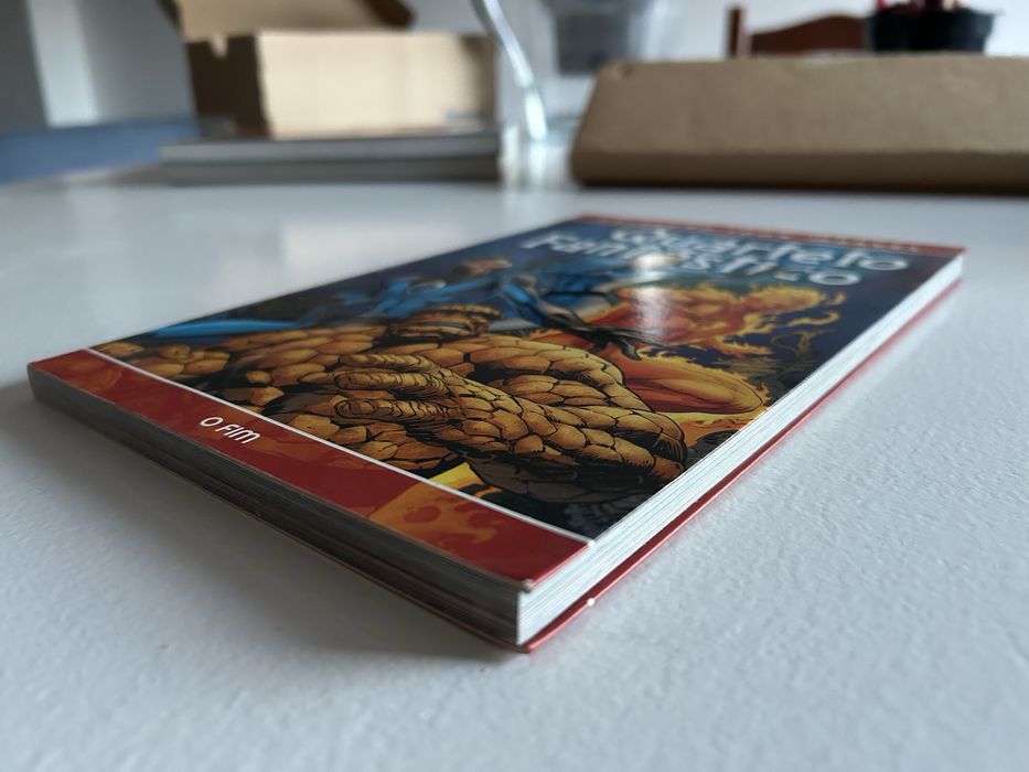 Quarteto Fantástico: O Fim (Alan Davis) - Panini (PT-PT)