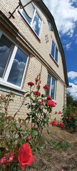 УНІКАЛЬНА пропозиція продаж будинку на березі р. Роська