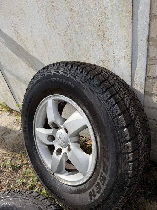 Колеса Kia Sorento r16 з новою зимовою гумою Kapsen 245/70/16