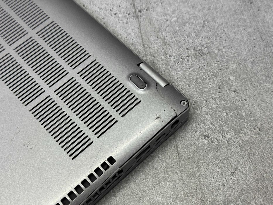 Уцінка! Сенсорний ноутбук Dell 5410/i5-10310u/16gb ddr4/14"/256gb ssd