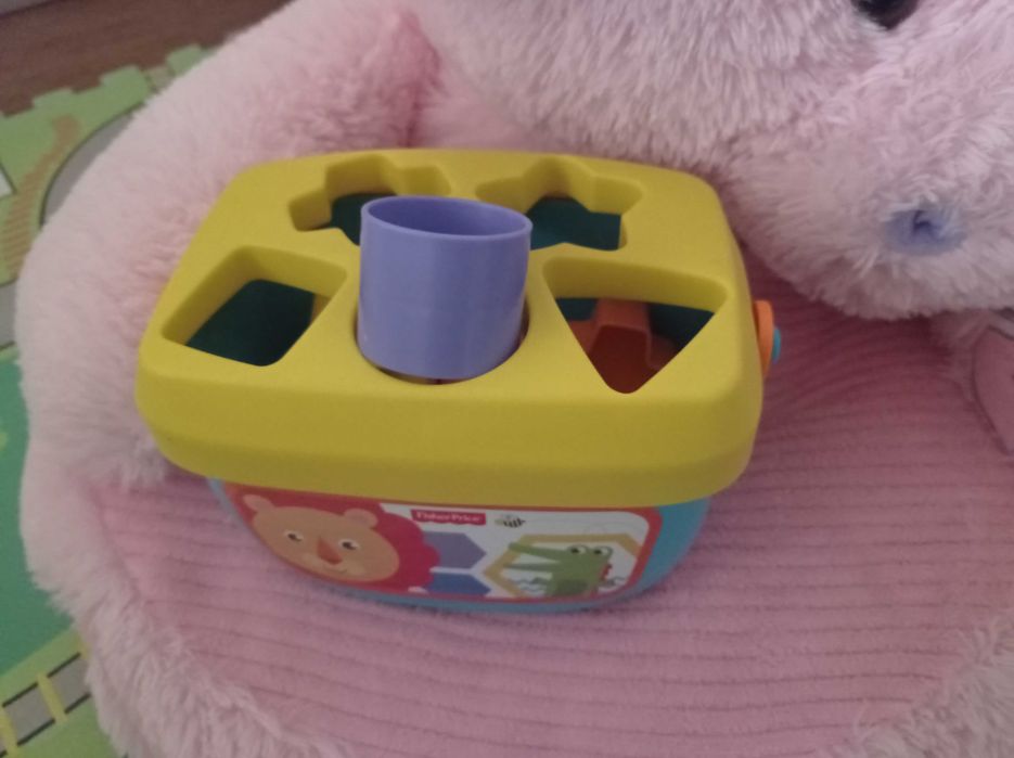 Balde Primeiras Formas, +6 meses. Fisher-Price