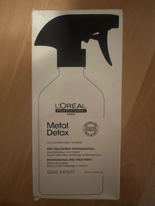 ZAREZERWOWANE L’Oréal Metal Detox Pre-Treatment Spray 500 ml