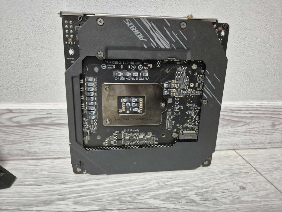 s1200 mini-ITX материнка Z490i AORUS ULTRA Wi-Fi BT (10\11покоління)