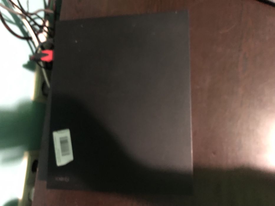 Xbox one X 1TB +game