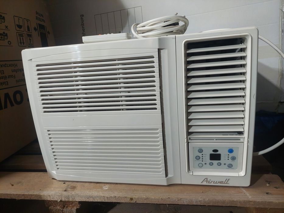 Klimatyzator okienny Airwell WCF 012