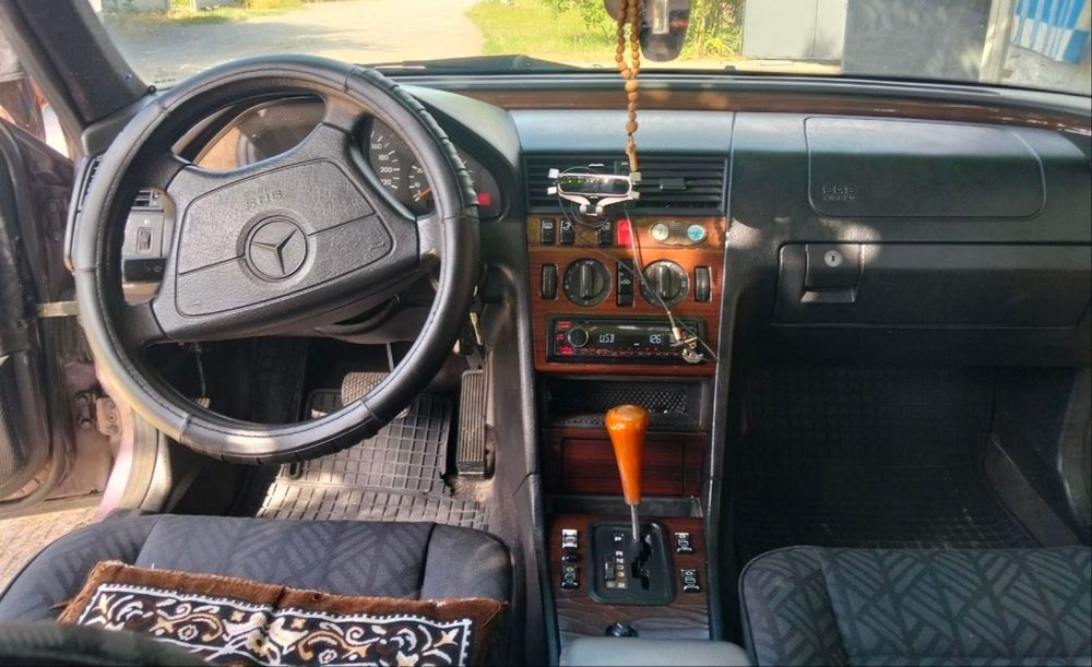 Mercedes-Benz w202