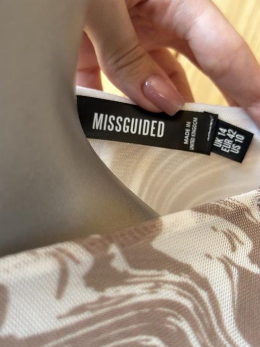 Святкова сукня для вагітних від MISSGUIDED платье для беременных