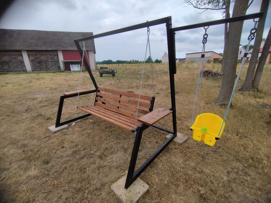 Huśtawka ogrodowa metalowa / loft
