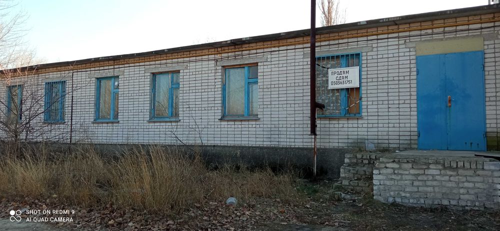 Продам нежитлове приміщення