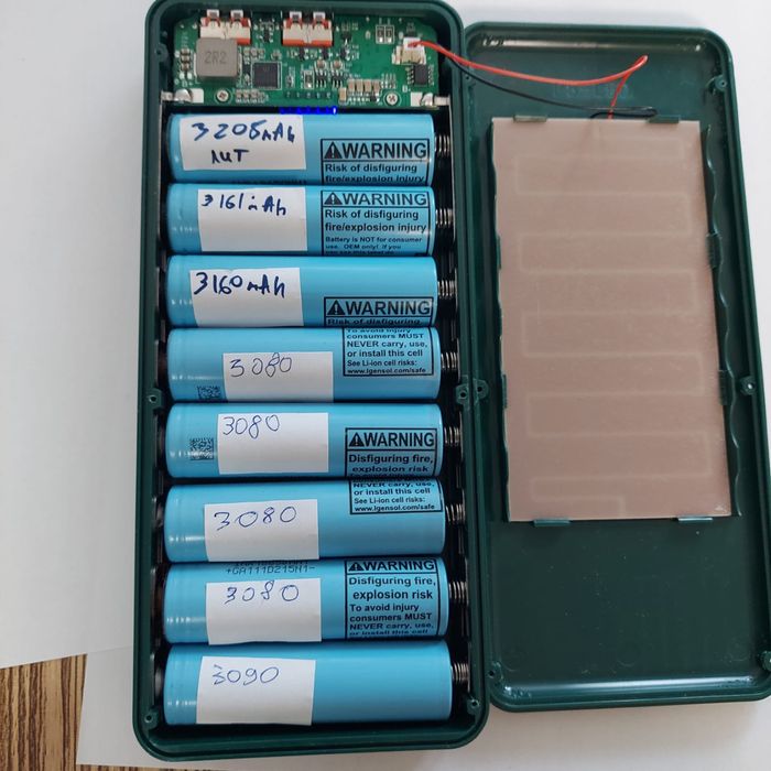 Продам потужний PawerBank 22,5w на LG 18650 - 24000mAh