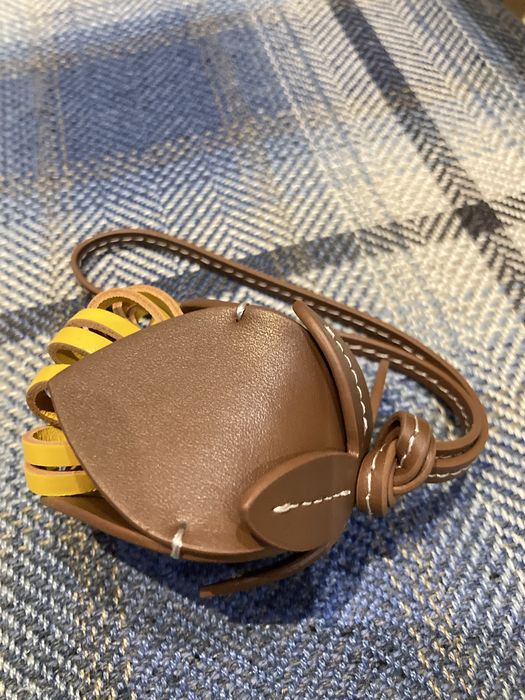 Brelok kwiatek inspiracja Miu Miu skóra naturalna od projektanta