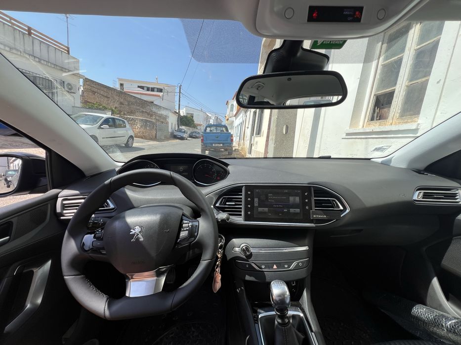 Peugeot 308 SW 1.2 PureTech 130 S&S Allure 2015