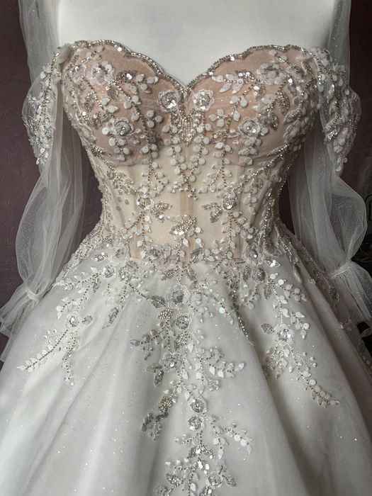 Весільна сукня принцеси