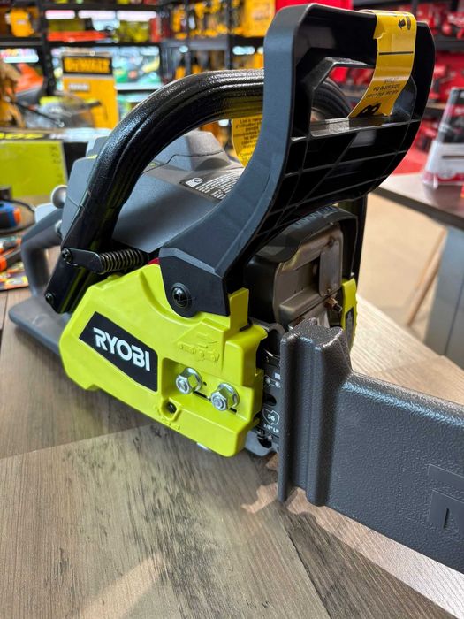 RYOBI RY3716 Spalinowa Piła Łańcuchowa 37 cc (1,6KM) 16″ (40cm)