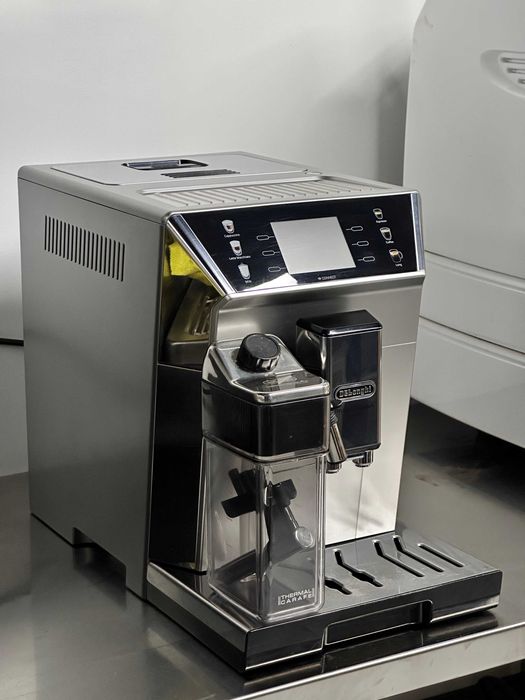 Кавомашина DeLonghi PrimaDonna Class | Гарантія 3 міс | Оплата частинами