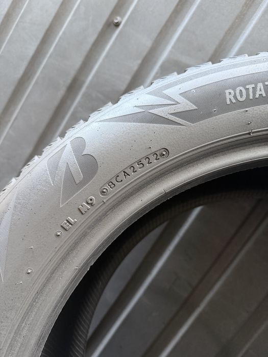 Зима 4шт Bridgestone Blizzak DM-V3 235/55 R20 102T