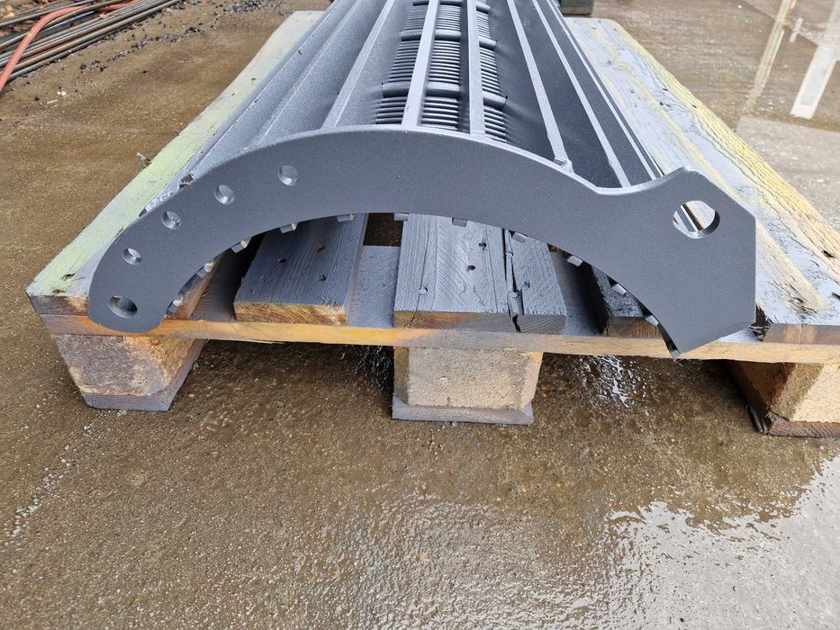 Klepisko zbożowe kombajnu Sampo John Deere W440PTC