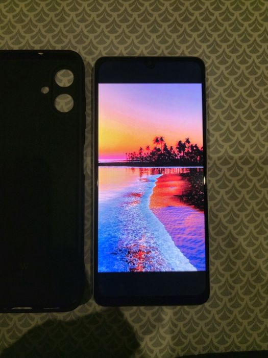 SAMSUNG Galaxy A06