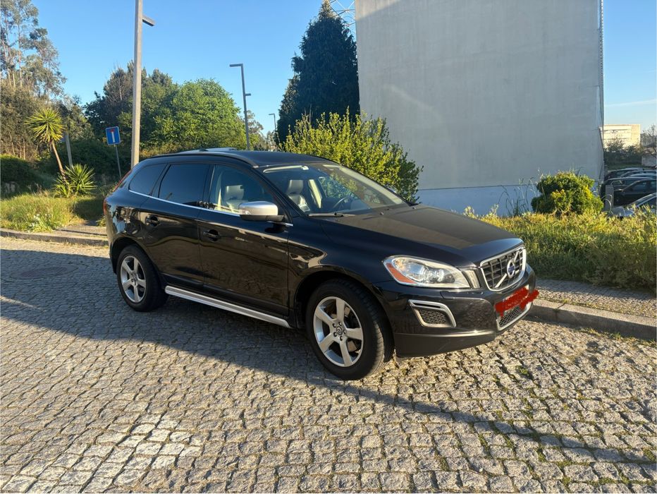 URGENTE -  Volvo  XC 60 R- Design   (  BAIXA DE PREÇO ATÉ DIA 15/10 )