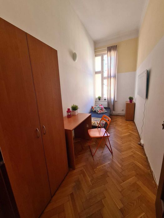 Pokój jednoosobowy dla chłopaka  ścisłym  centrum Rzeszowa - Widok 2