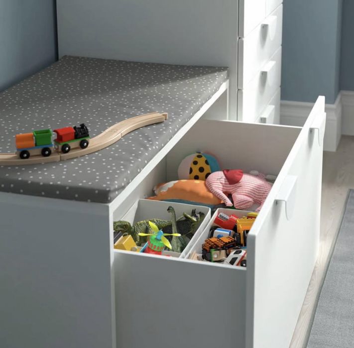 Banco c/arrumação p/brinquedos IKEA