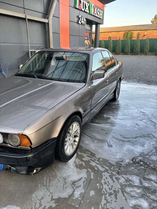 BMW е34 м20б20 в розборі та е39 м57б30 що цікавить звертайтесь